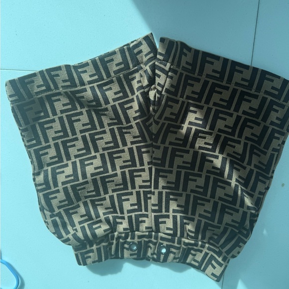 Fendi Black and Tan Patterned Knit Shorts - Picture 2 of 6